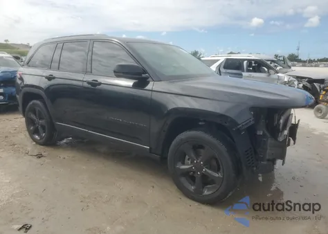 2023 Jeep Grand Cherokee Laredo from USA, damaged, VIN 1C4RJHAG5PC540645